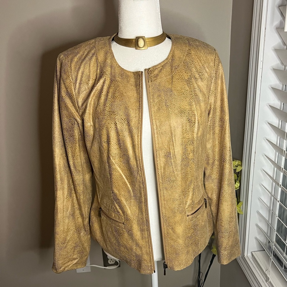 JM Collection Snake Print Jacket - Picture 3 of 16